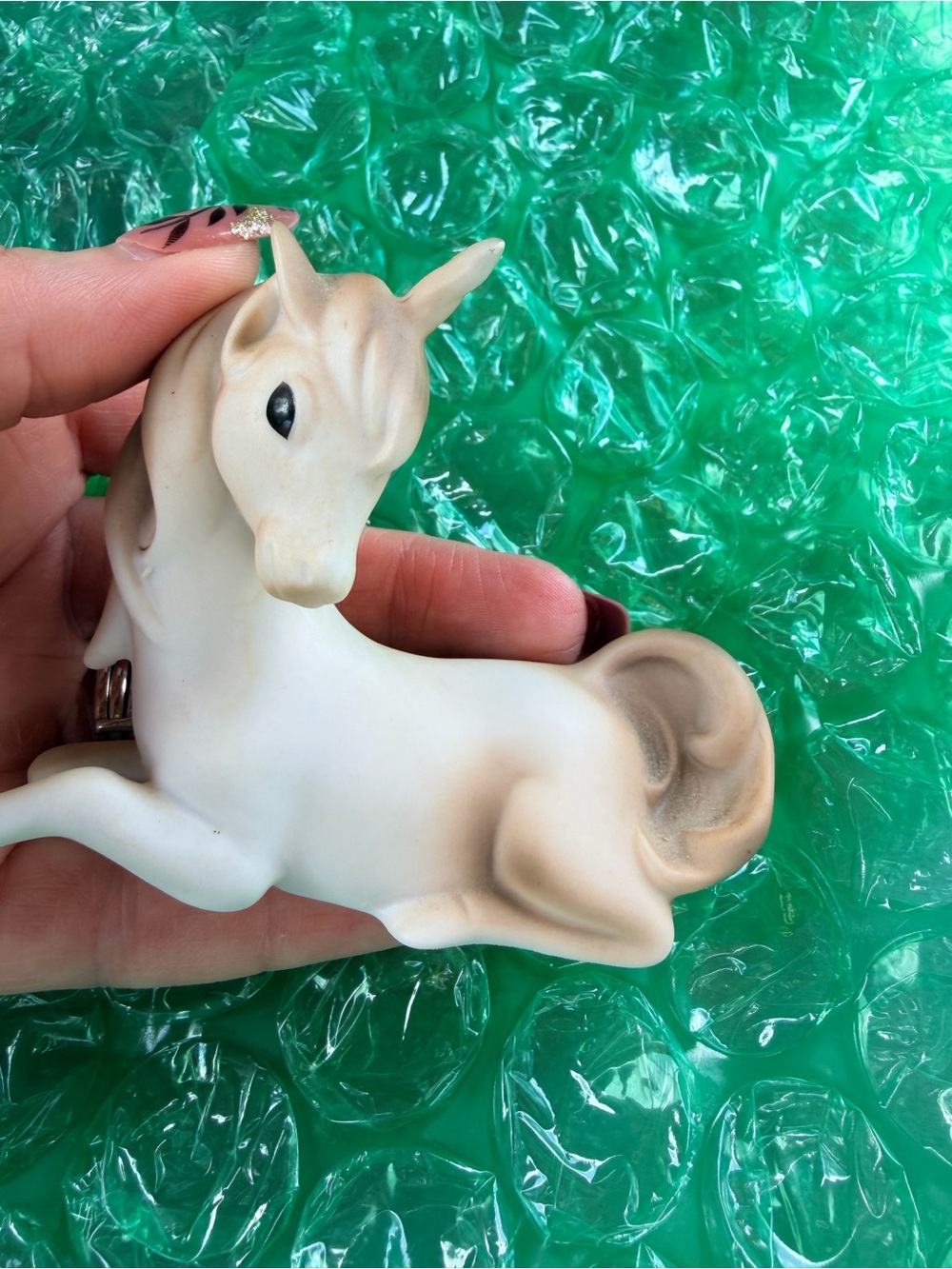 Josef Originals Unicorn Figurines: Unicorns, Set of 2 - Picture 4 of 10